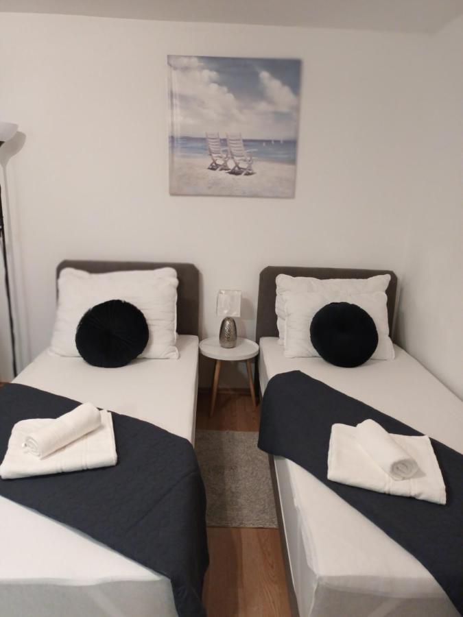 Apartman Hana U Blizini Automotodroma Grobnik I Kostrenski Plaza Kostrena Exterior foto